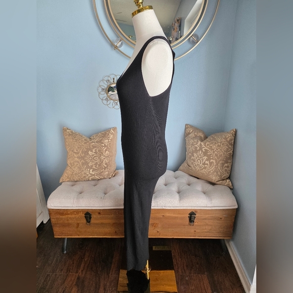 Pietro Brunelli Black Sleeveless Midi Dress - Picture 3 of 7